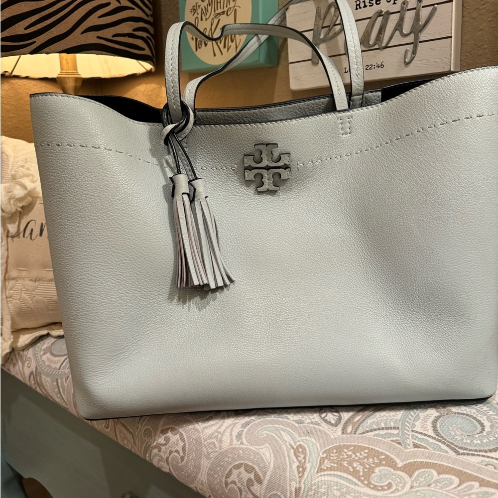Tory Burch McGraw in Seltzer Blue